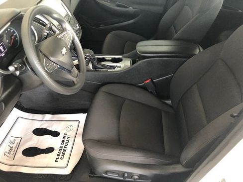 Used 2024 Chevrolet Malibu LT FWD image 7