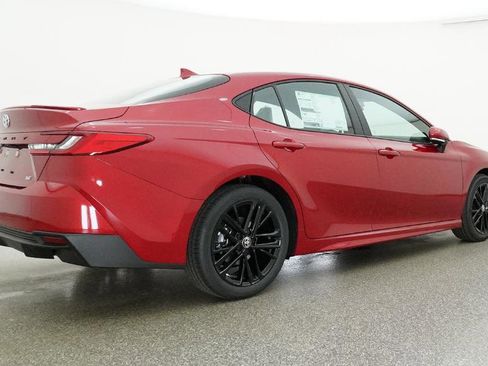 New 2026 Toyota Camry SE image 28