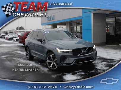 Used 2022 Volvo XC60 B6 R-Design w/ Advanced Package