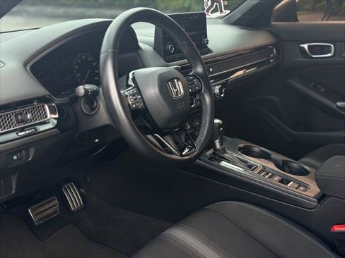 Used 2023 Honda Civic Sport image 12