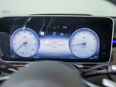 Used 2023 Mercedes-Benz Maybach S 580 4MATIC image 64