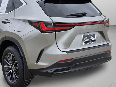 Used 2024 Lexus NX 350h AWD w/ Package Accessory (P3) image 37