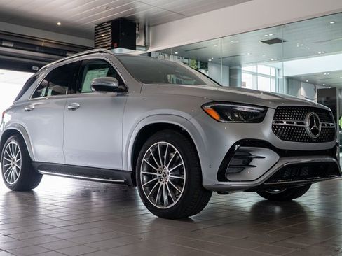 New 2026 Mercedes-Benz GLE 450 4MATIC image 1