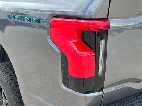 New 2025 Ford F150 Lightning XLT image 12