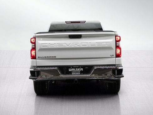 Used 2023 Chevrolet Silverado 1500 LT AWD/4WD image 4
