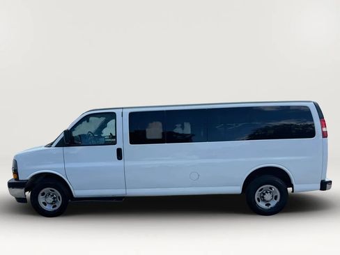 Used 2020 Chevrolet Express 3500 LT w/ LT Preferred Equipment Group RWD image 6