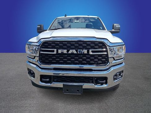Used 2023 RAM 2500 Big Horn w/ Level 1 Equipment Group AWD/4WD image 2