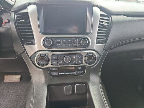 Used 2019 Chevrolet Tahoe LS image 8