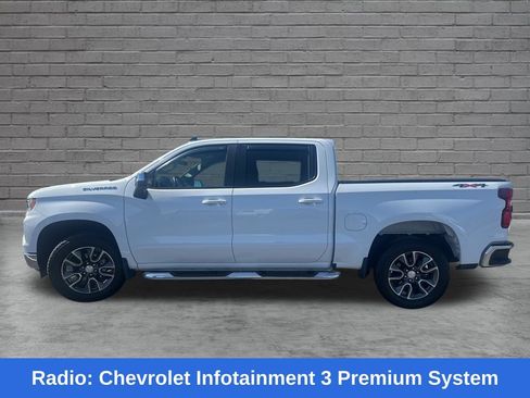 Used 2023 Chevrolet Silverado 1500 LT AWD/4WD image 7