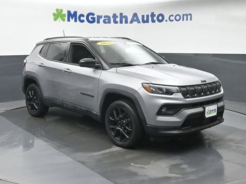 Used 2022 Jeep Compass Altitude image 2