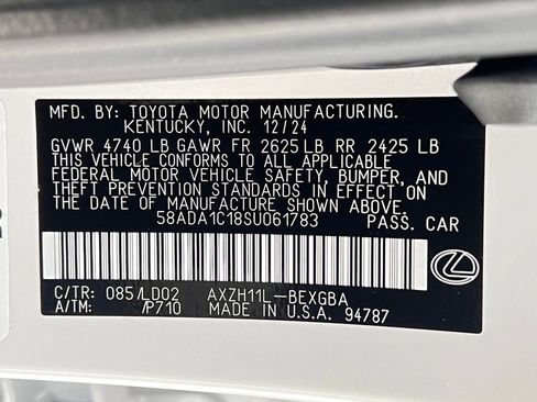 Used 2025 Lexus ES 300h w/ Premium Package image 21