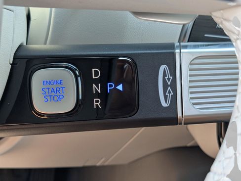 New 2026 Hyundai Palisade Limited FWD image 37