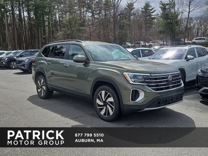 New 2026 Volkswagen Atlas SE