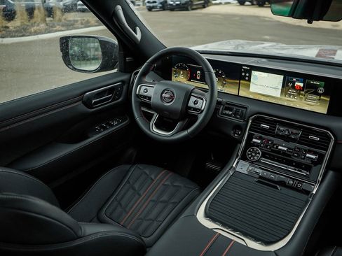 New 2026 Nissan Armada PRO-4X AWD/4WD image 16