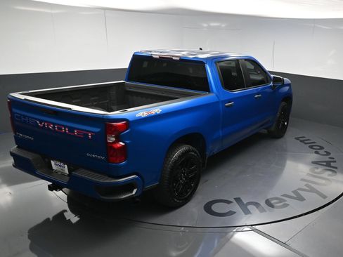 Used 2022 Chevrolet Silverado 1500 Custom AWD/4WD image 32