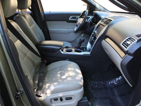 Used 2012 Ford Explorer Limited FWD image 19