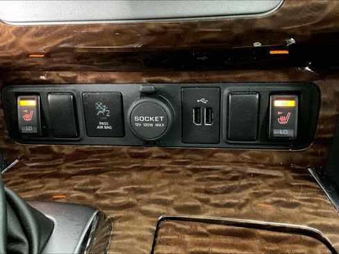 Used 2018 Nissan Armada SL w/ Premium Package image 28