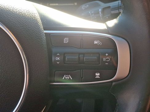 Used 2025 Kia K5 GT-Line w/ GT-Line Premium Package image 22