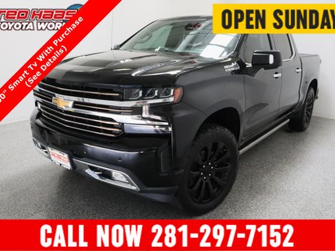 Used 2019 Chevrolet Silverado 1500 High Country w/ Technology Package image 1