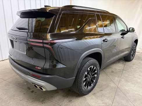 Used 2024 Chevrolet Traverse Z71 AWD/4WD image 6