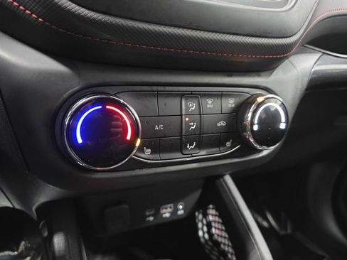 Used 2022 Chevrolet TrailBlazer RS FWD image 22