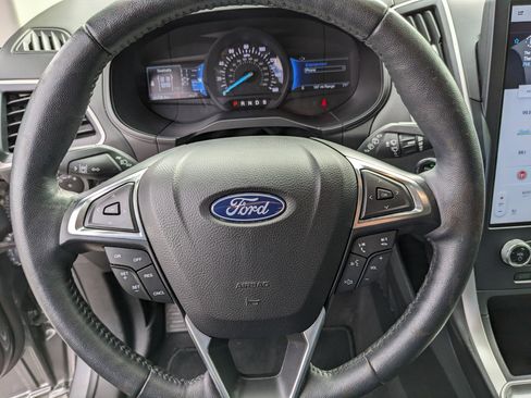 Certified 2023 Ford Edge SEL w/ Convenience Package image 28