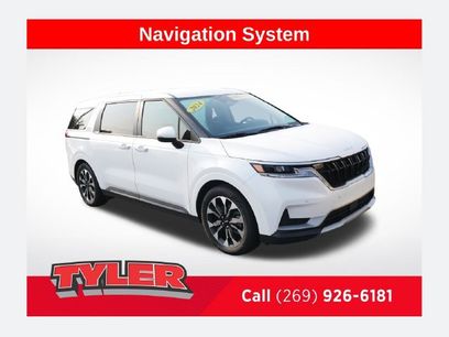 Used 2024 Kia Carnival EX