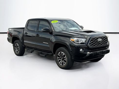 Used 2023 Toyota Tacoma TRD Sport RWD image 3