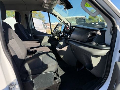 Used 2023 Ford Transit 350 XLT image 23