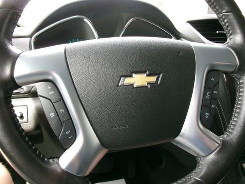Used 2015 Chevrolet Traverse LT w/ Traveler's Package AWD/4WD image 14