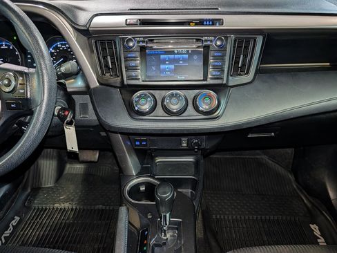 Used 2017 Toyota RAV4 LE w/ All Weather Liner Package AWD/4WD image 32