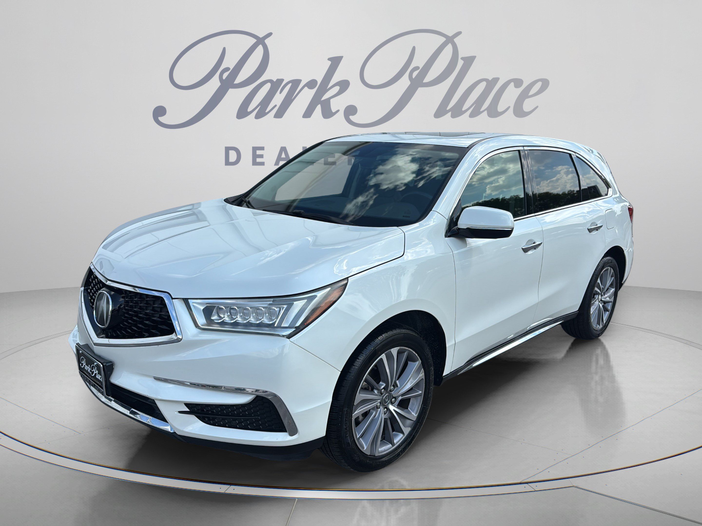 Used 2018 Acura MDX w/ Technology Package FWD image 1