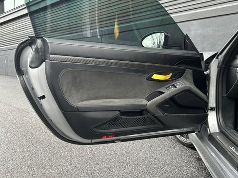 Certified 2025 Porsche 718 Boxster Spyder RS image 25