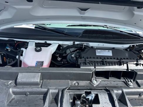 Used 2024 GMC Savana 2500 w/ Driver Convenience Package image 11