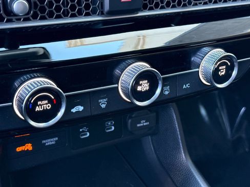 Certified 2025 Honda Civic LX image 14