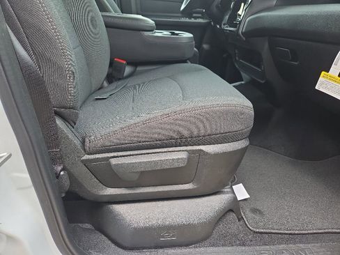 New 2026 RAM 2500 Tradesman AWD/4WD image 77