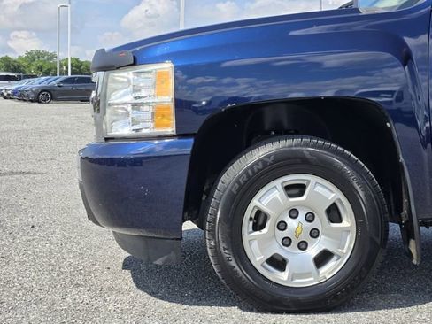 Used 2010 Chevrolet Silverado 1500 LS RWD image 9