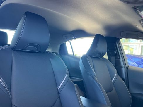 New 2026 Toyota Prius XLE FWD image 14
