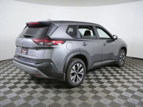 Used 2022 Nissan Rogue SV AWD/4WD image 9