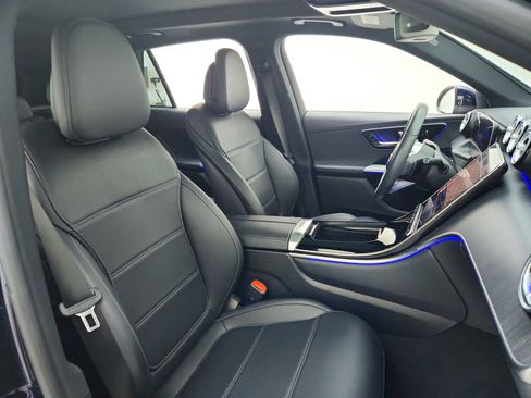 Certified 2023 Mercedes-Benz GLC 300 image 22