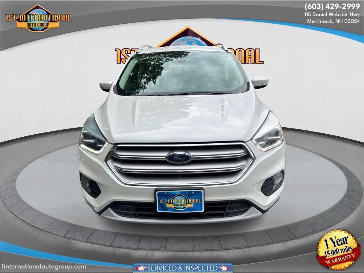 Used 2018 Ford Escape Titanium AWD/4WD image 3
