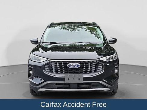 Used 2025 Ford Escape SE FWD image 2