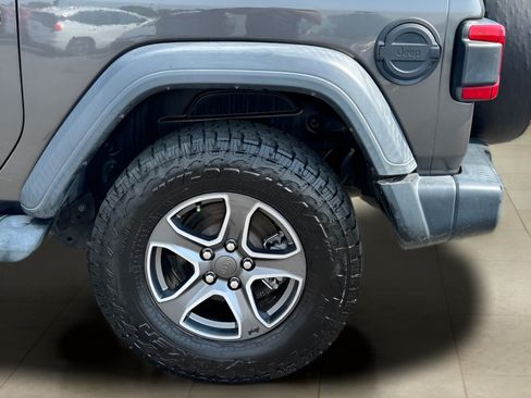 Used 2018 Jeep Wrangler Sport AWD/4WD image 29
