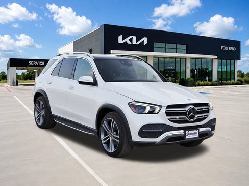 Used 2020 Mercedes-Benz GLE 350 4MATIC image 3