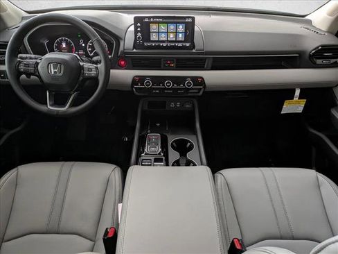 New 2025 Honda Pilot EX-L image 14