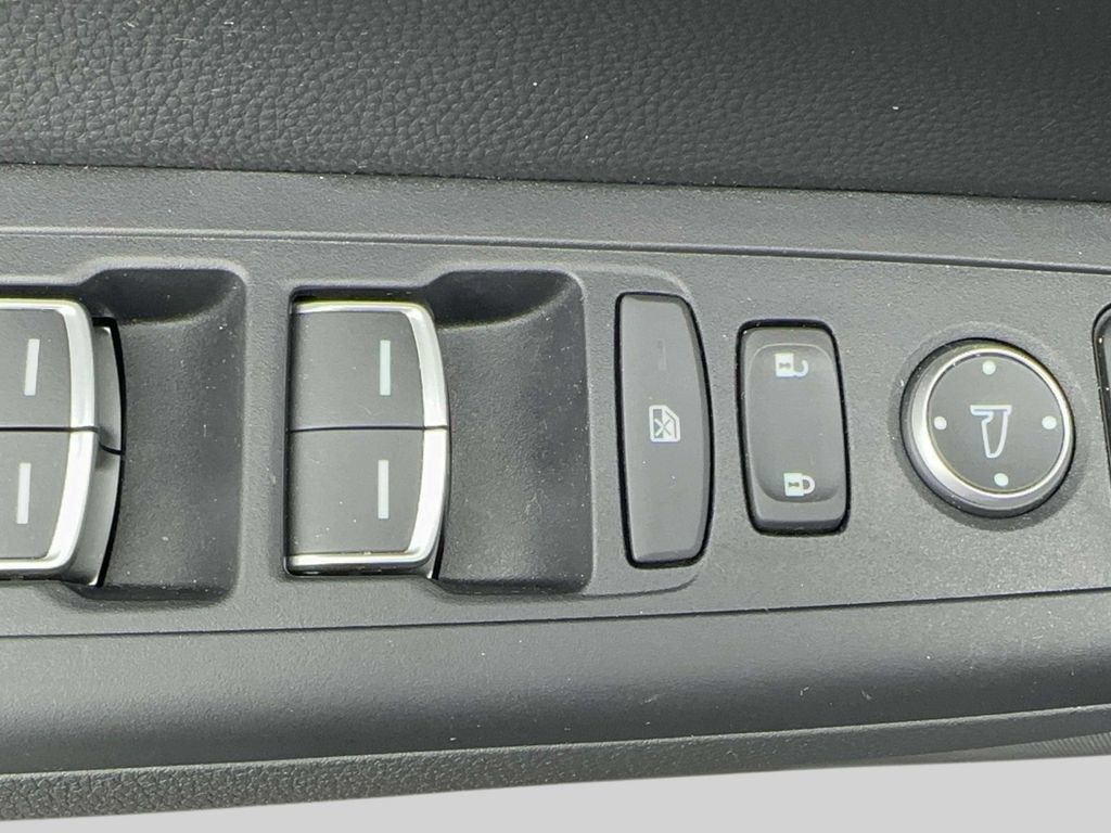 Used 2024 Honda CR-V EX-L image 12
