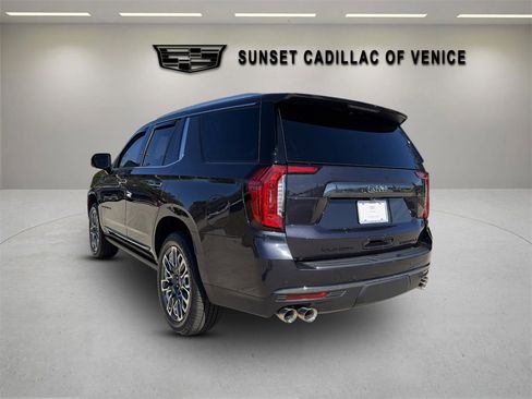 Used 2023 GMC Yukon Denali Ultimate image 5