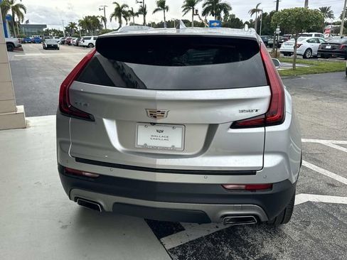 Used 2020 Cadillac XT4 Premium Luxury image 8