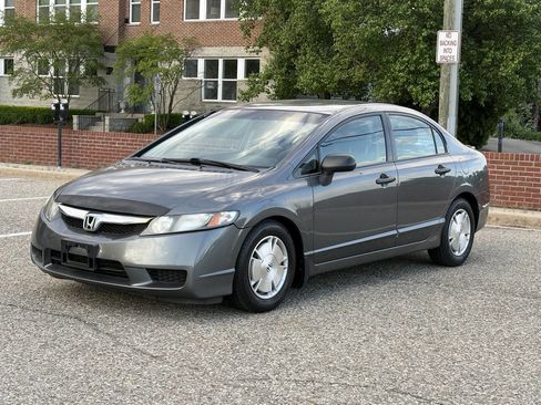 Used 2009 Honda Civic DX image 2