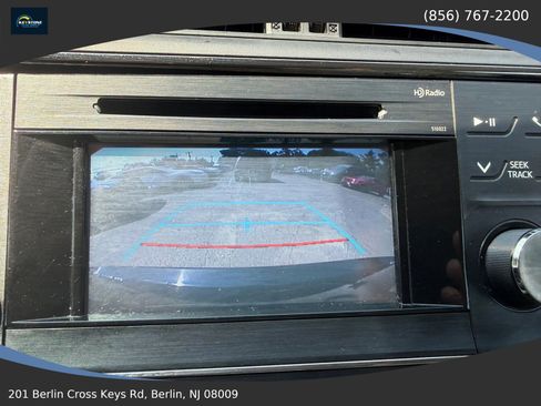 Used 2015 Toyota Avalon XLE FWD image 23